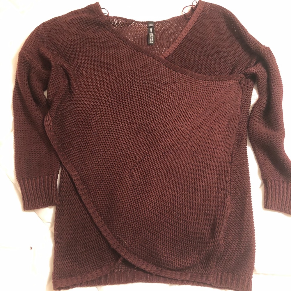 Wrap style sweater